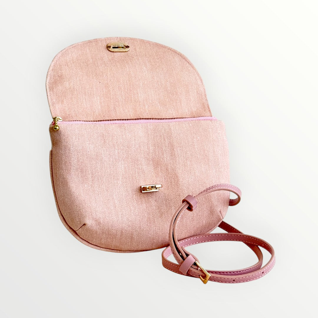Blush Window I Love You Pouch (Plus)