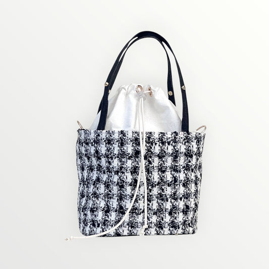 Mono Noir Bucket Bag