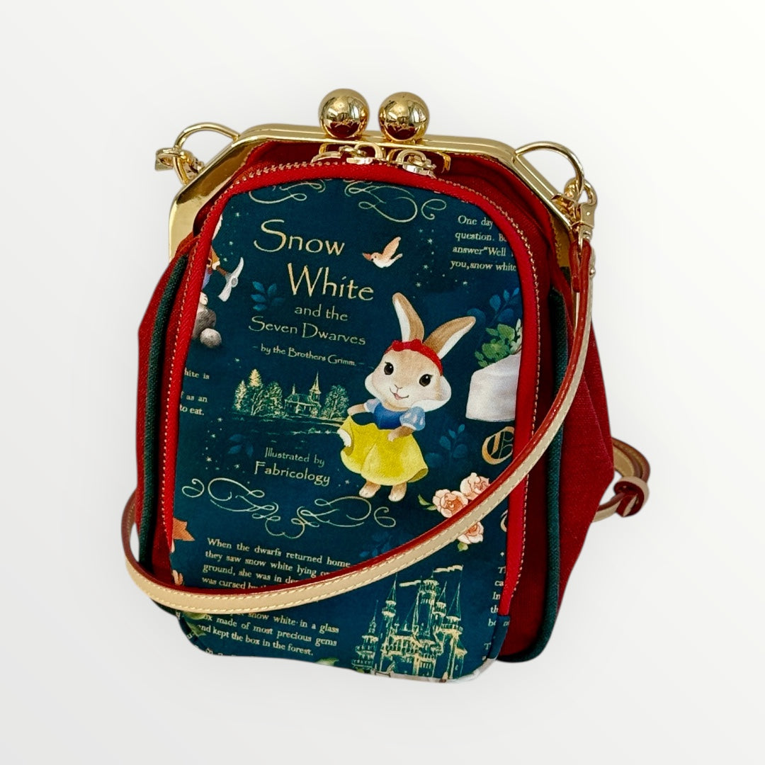 Snowy Bunny Kisslock Bag